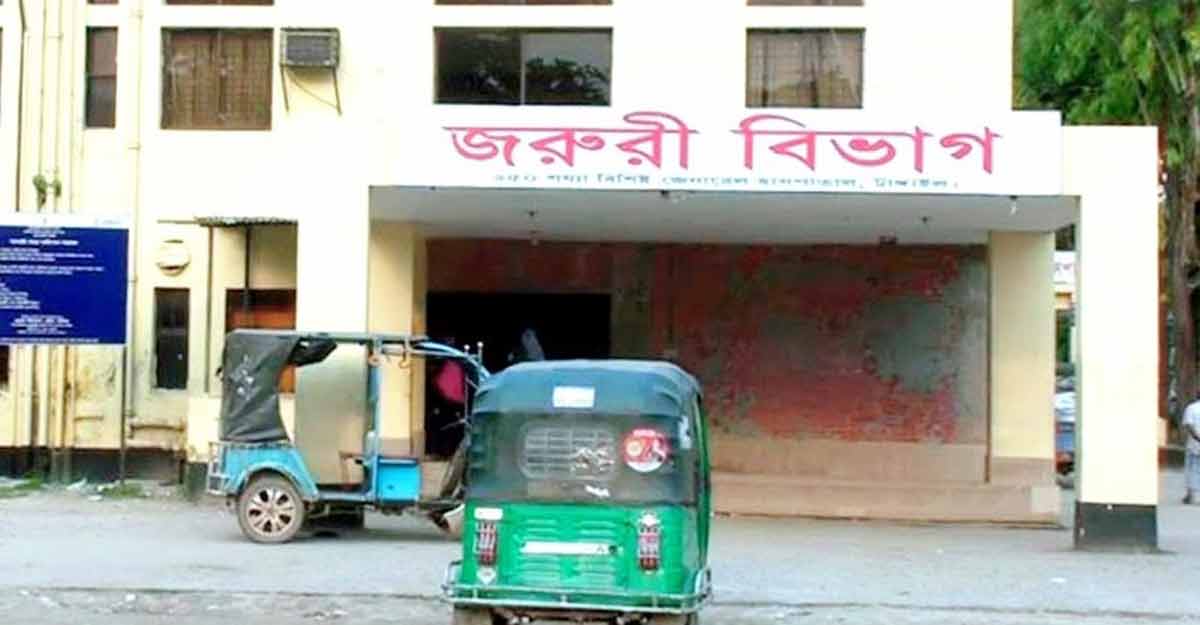 ‘স্পিরিট’ পানে একে একে ঝরল ৫ জনের প্রাণ