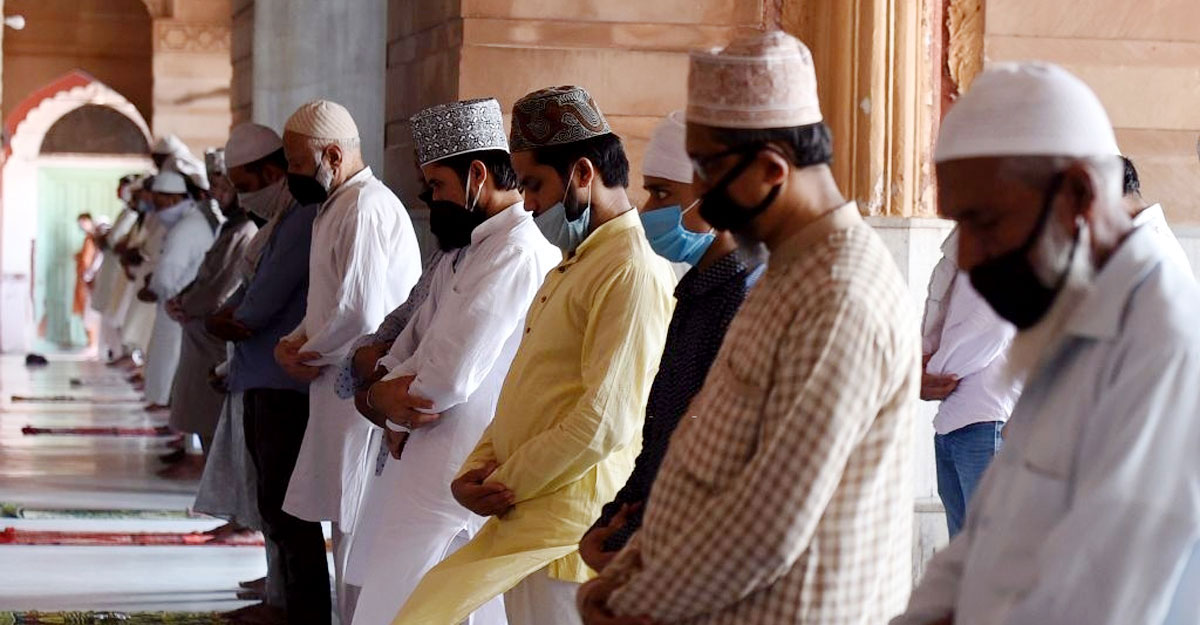 ভোলার ১৪ গ্রামে তারাবির নামাজ আদায়, কাল রোজা