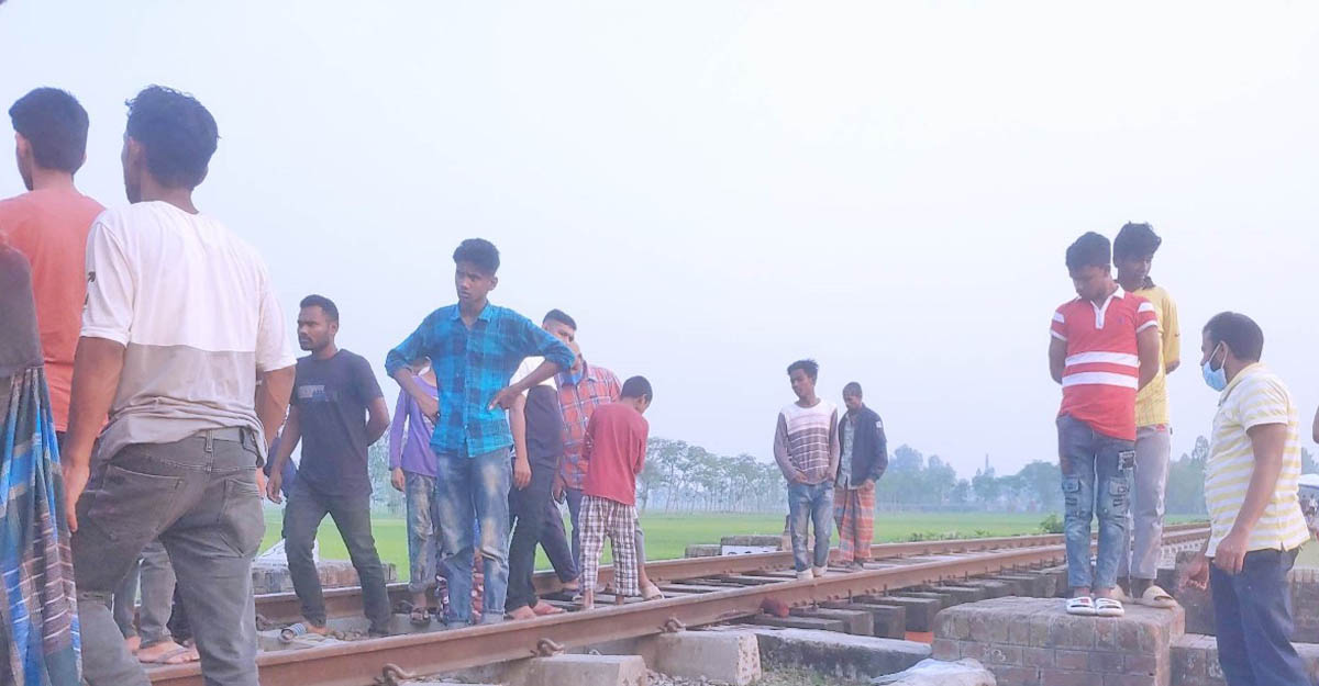 নীলফামারীতে ট্রেনে কাটা পড়ে বৃদ্ধের মৃত্যু