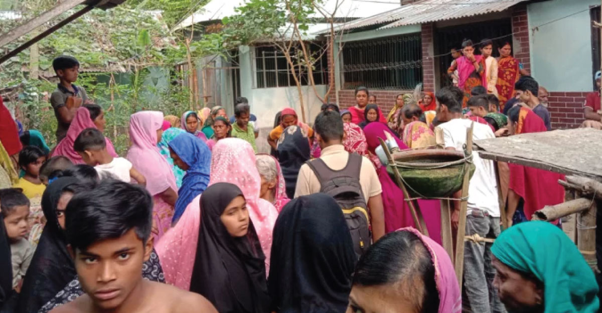 অসুস্থ ছেলের জন্য ডাব পাড়তে গিয়ে গাছ থেকে পড়ে বাবার মৃত্যু