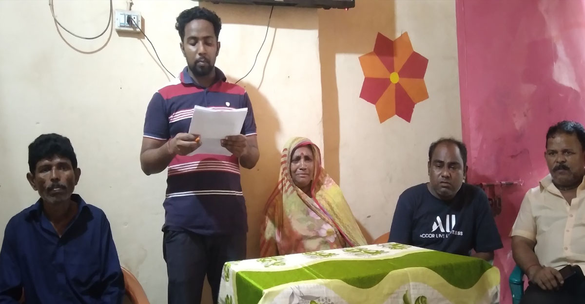 ‘মাইয়া অপহরণ কইরা নিয়া গেল, থানাও ভাগায় দেয়’