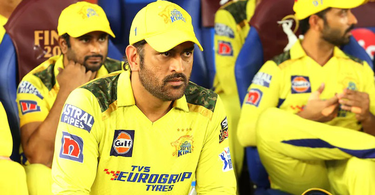 অবসর নিয়ে যা বললেন ধোনি