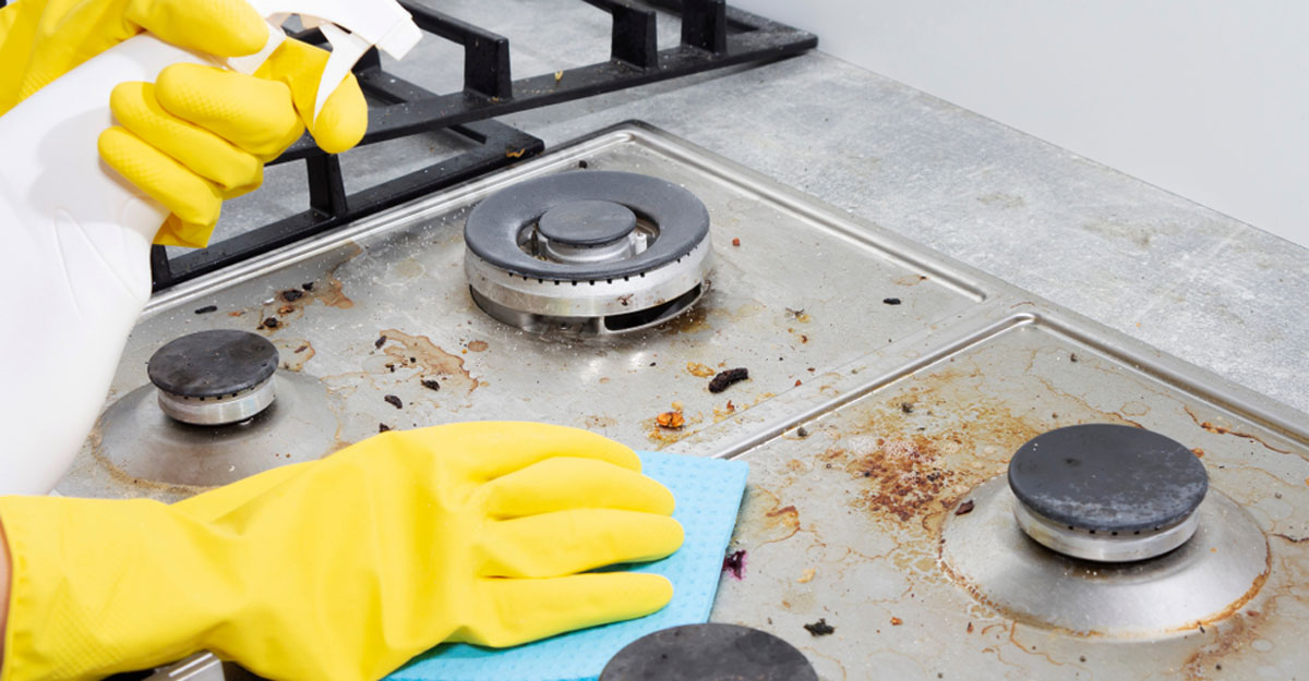 গ্যাসের চুলার দাগ দূর করার ঘরোয়া উপায় 