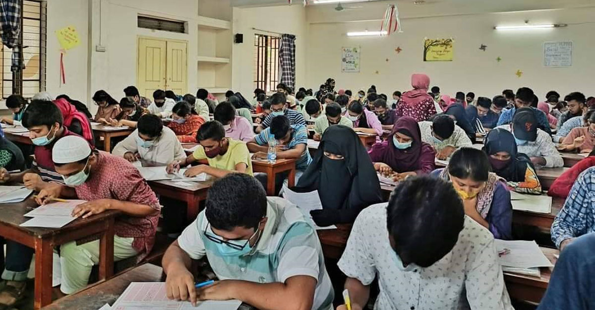 গুচ্ছ ভর্তিতে গণঅভ্যুত্থানে শহীদ-আহত পরিবার ‘বিশেষ সুবিধা’ পাবে