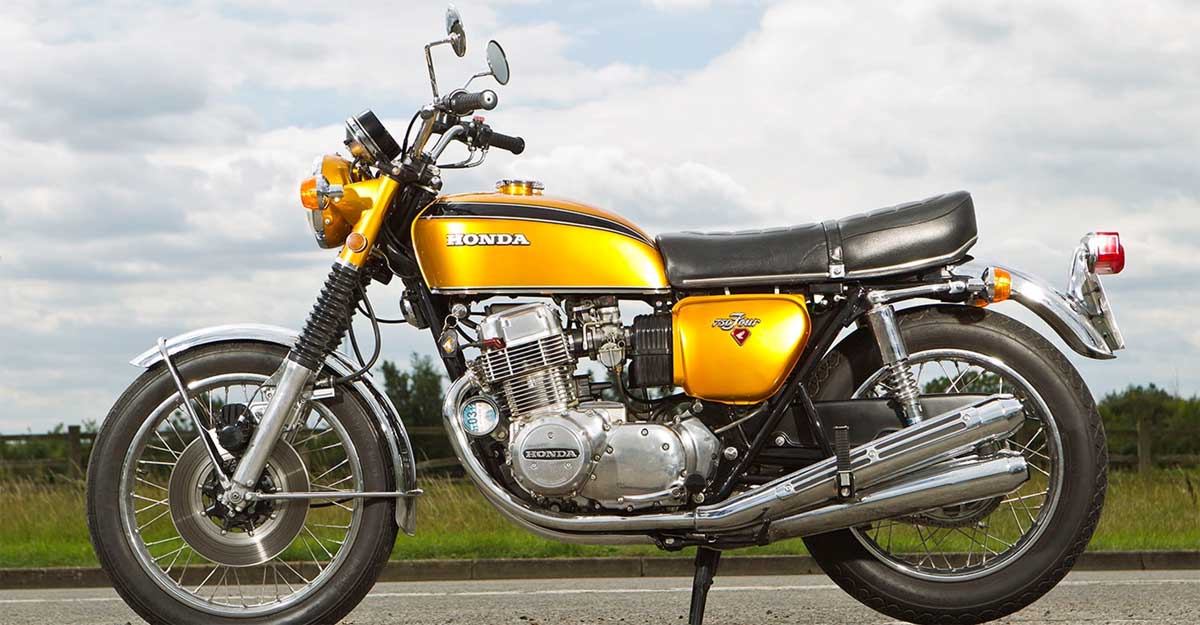 পৃথিবীর প্রথম সুপারবাইক কোনটি?