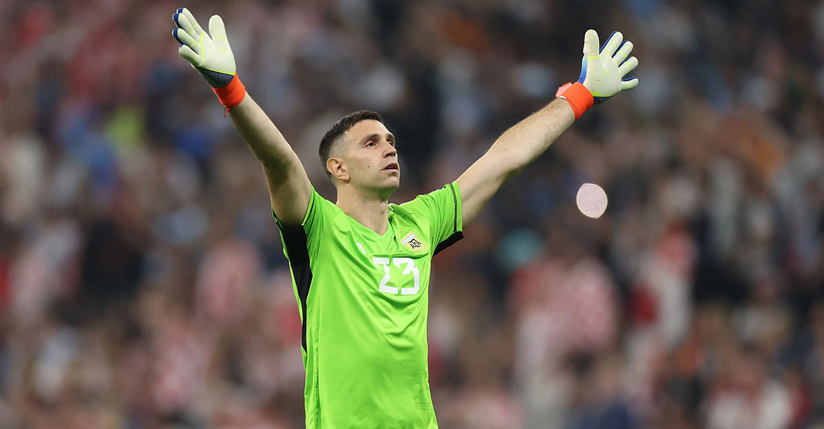 আর্জেন্টিনার বিশ্বকাপ জয়ী ‘বাজপাখি’ আসছে বাংলাদেশে!