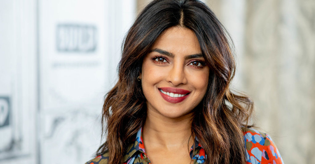 নাক সার্জারির কথা স্বীকার করলেন প্রিয়াঙ্কা চোপড়া