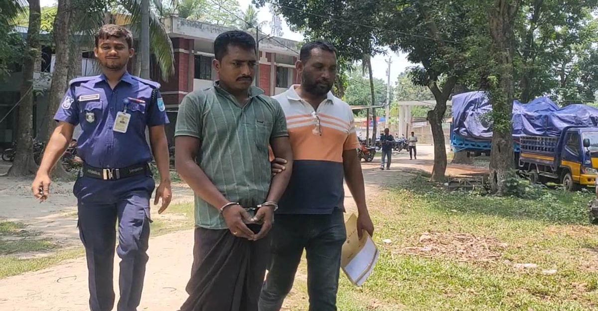 মানিকগঞ্জে চুরি হওয়া পাঁচ গরু উদ্ধারসহ এক চোর আটক