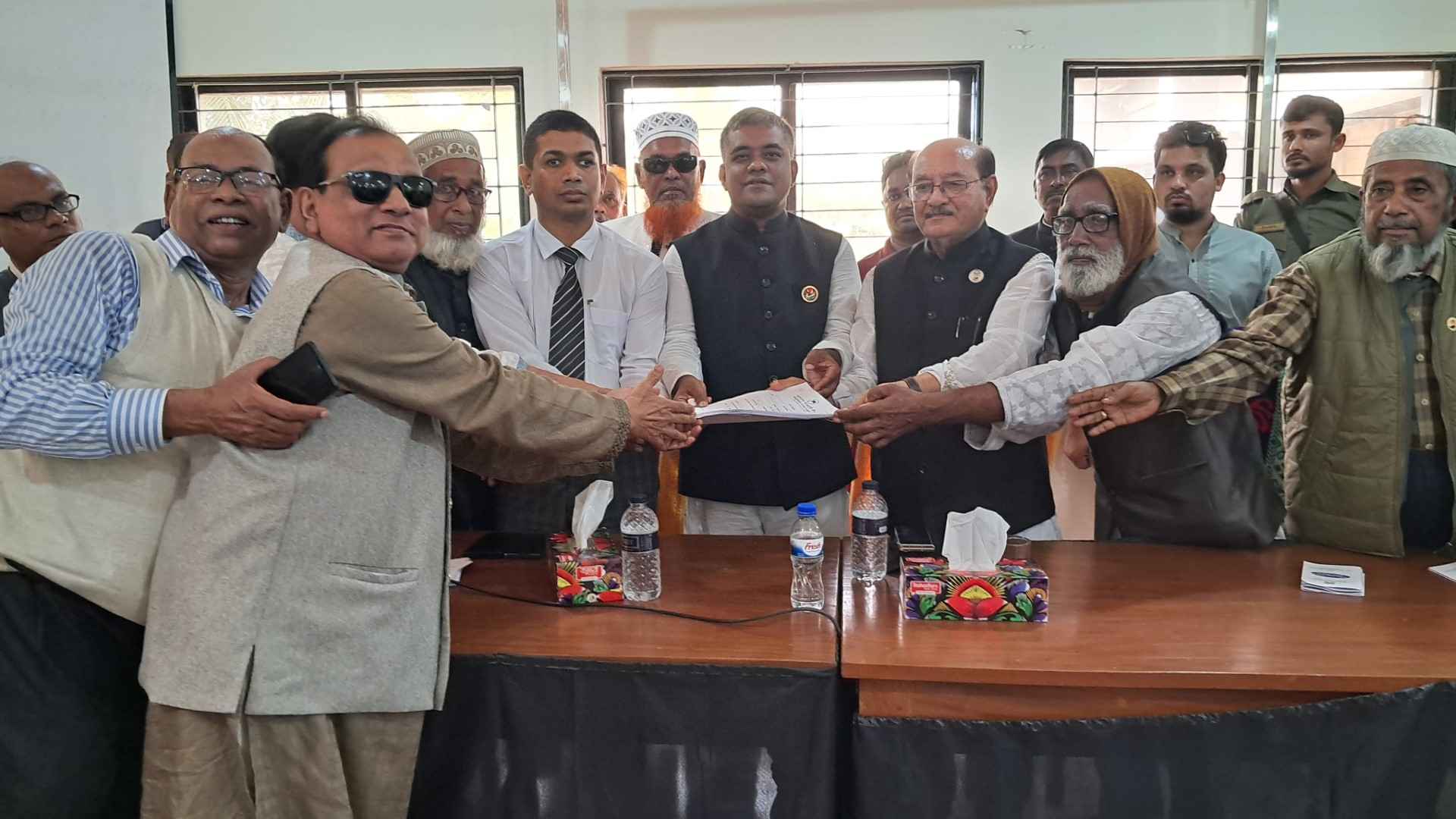 মনোনয়নপত্র জমা দিলেন ছাত্রলীগের সোহাগ