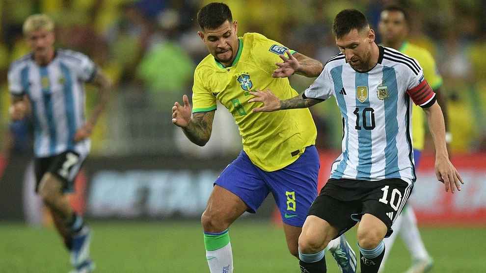 উত্তাপের ম্যাচে ব্রাজিলকে উড়িয়ে আর্জেন্টিনার জয়