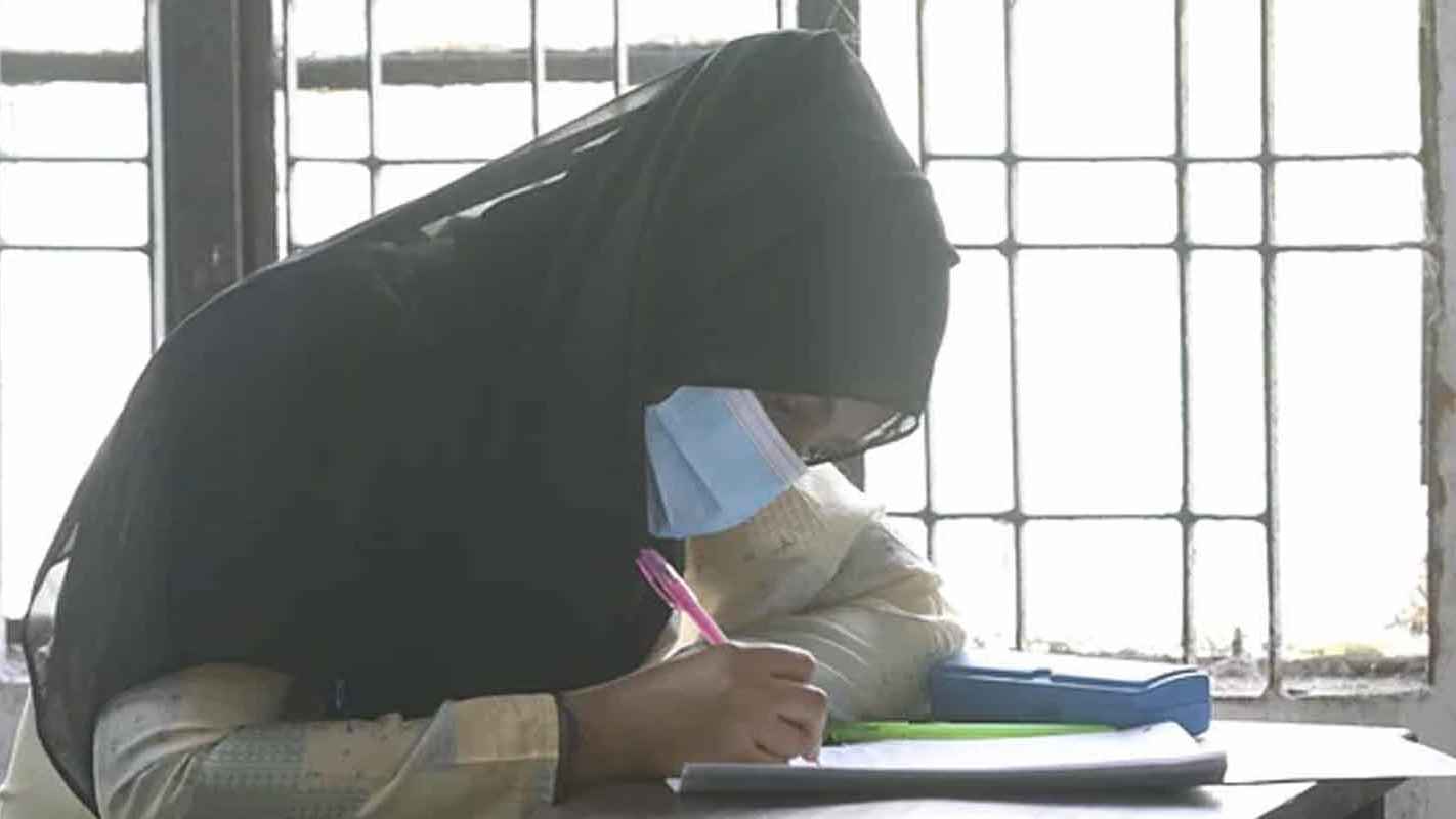 কারামুক্ত হয়েই পরীক্ষার হলে খাদিজা