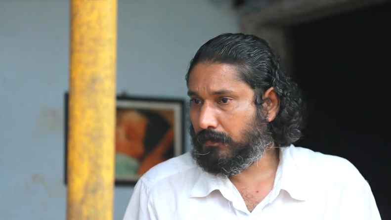 গাড়ির ভেতর থেকে অভিনেতার মরদেহ উদ্ধার