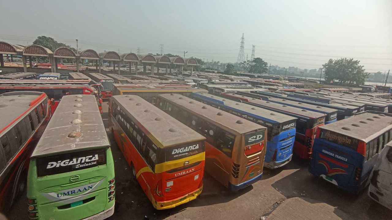 ২০১৪ সালের পর ফের অচল অবস্থায় গাবতলী