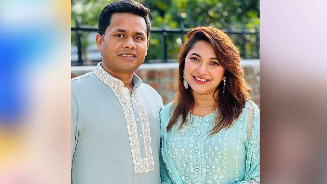 বিয়ে নিয়ে যা বললেন লিজা