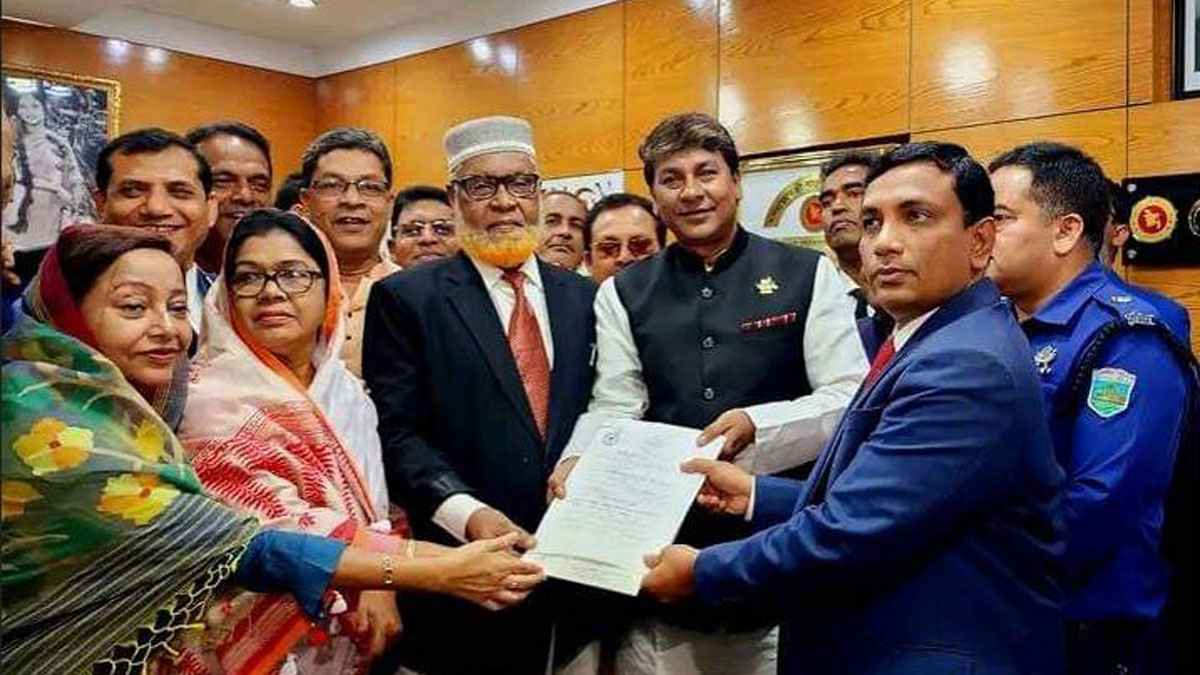 নাটোর-২ আসনে মনোনয়নপত্র জমা দিলেন শিমুল