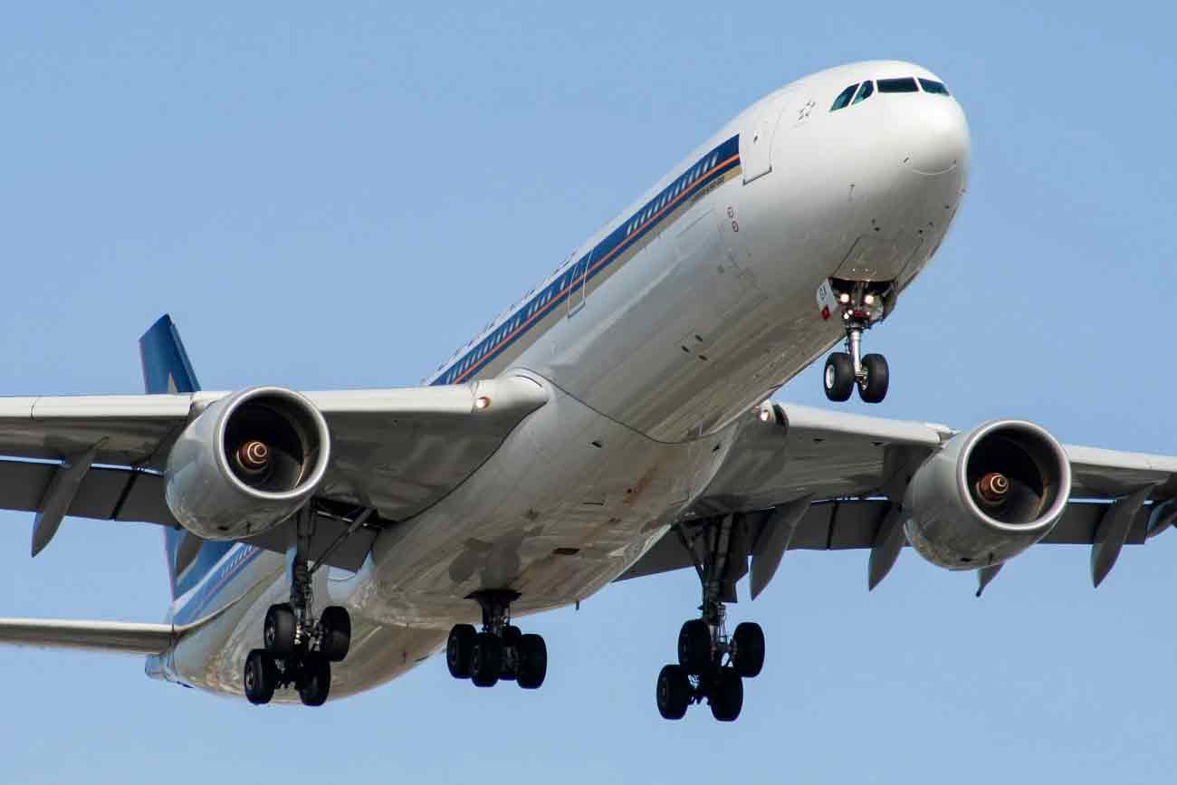 plane-pic2 plane-pic2