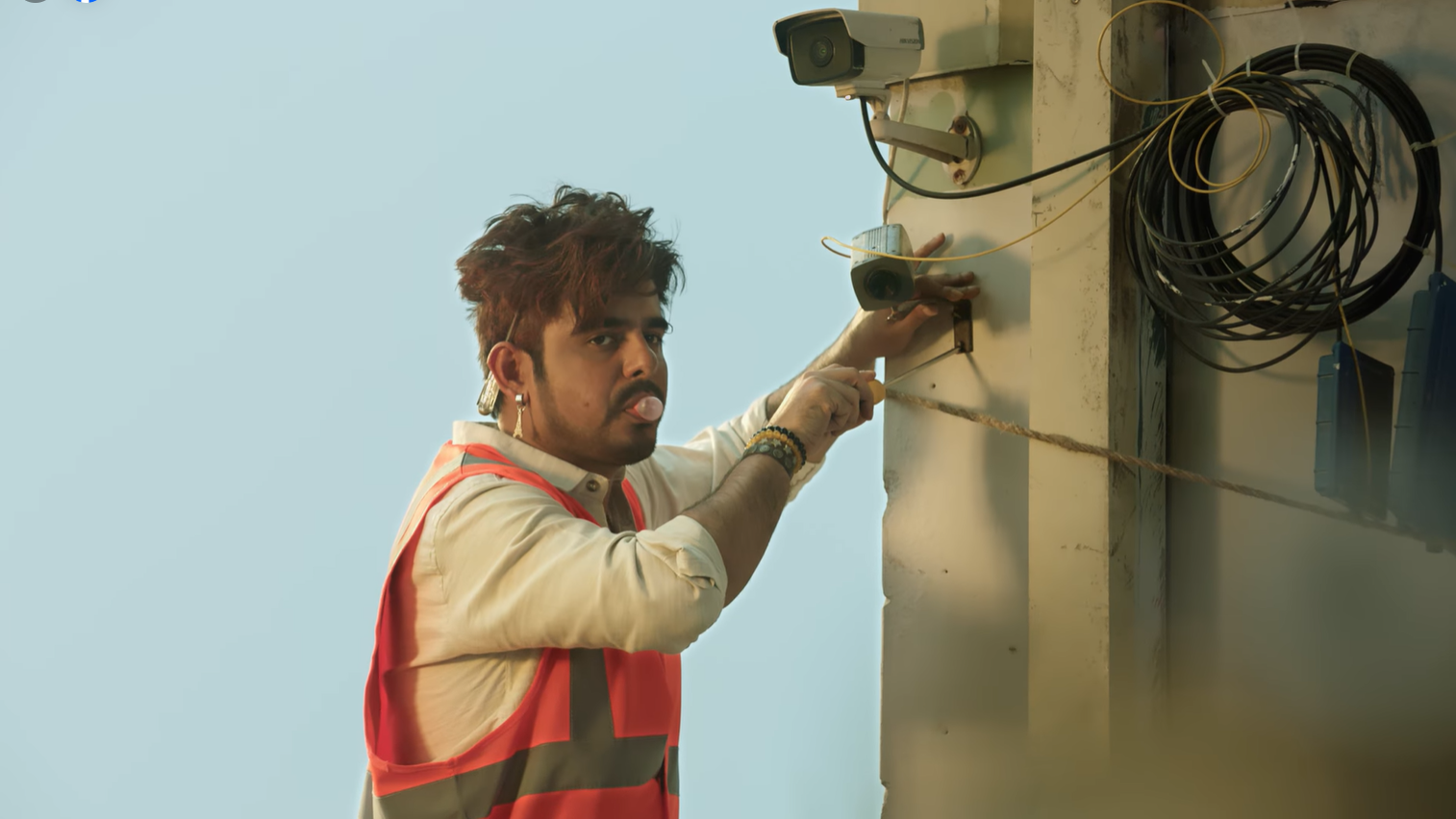 পাঁচ সেকেন্ডের ভিডিওতে কীসের ইঙ্গিত দিলেন সিয়াম