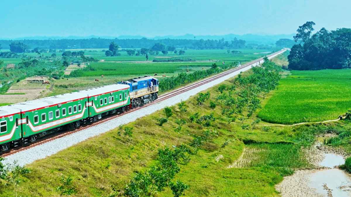 ঢাকা-কক্সবাজার রুটে ট্রেনের সময়সূচি প্রকাশ