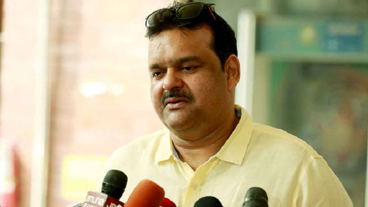 বিশ্বকাপ ব্যর্থতায় সাকিব-হাথুরুদের কড়া সমালোচনায় আকরাম