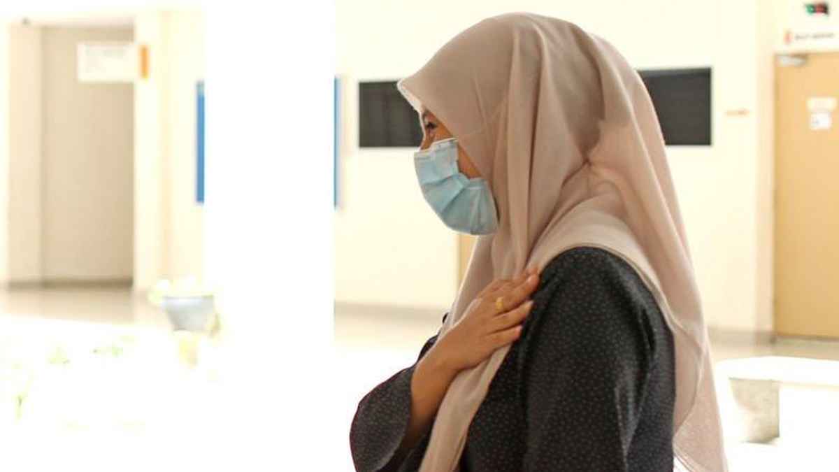 নারী সালাম দিলে উত্তর দেওয়া জরুরি?