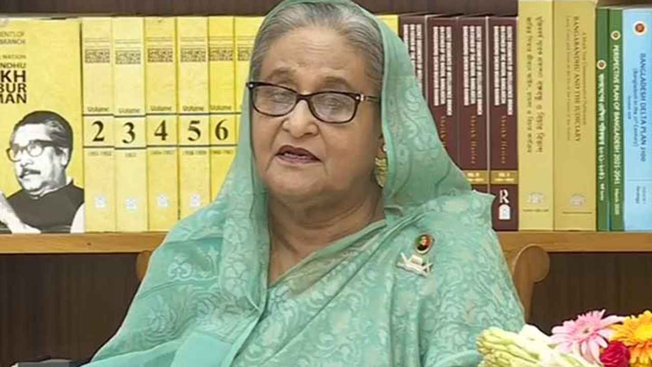 খালেদার চিন্তার দীনতা আছে, স্বার্থপরতায় ভোগে: প্রধানমন্ত্রী