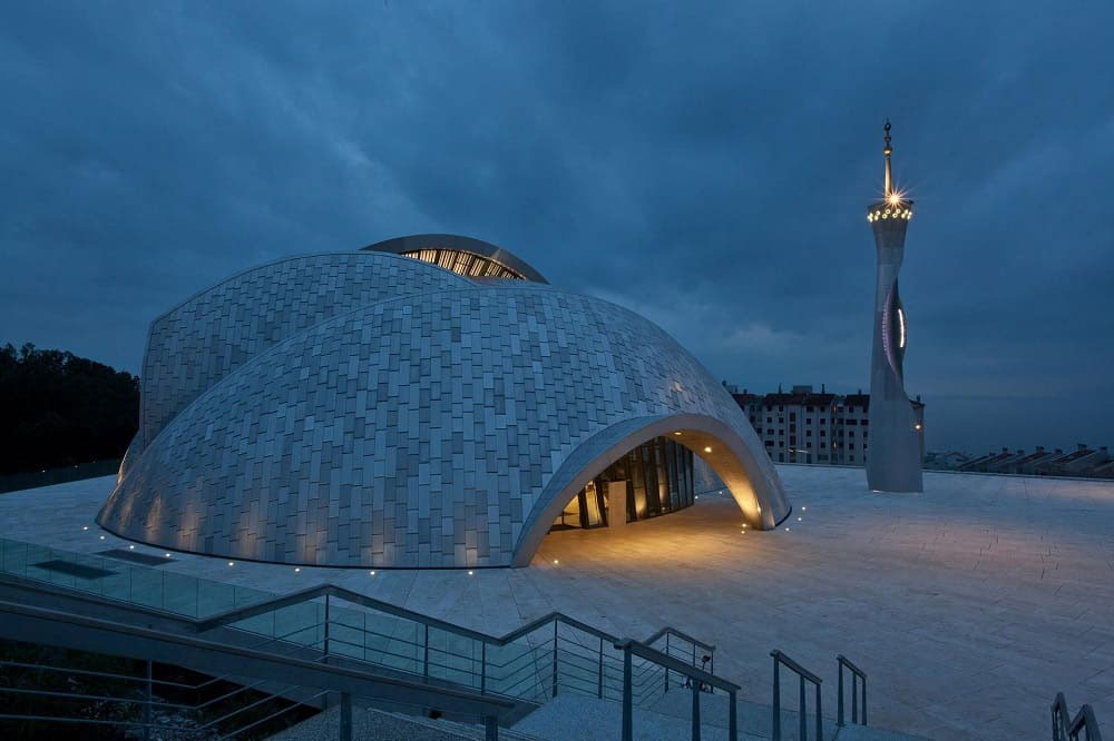 Islamic-Centre-Mosque,-Croa