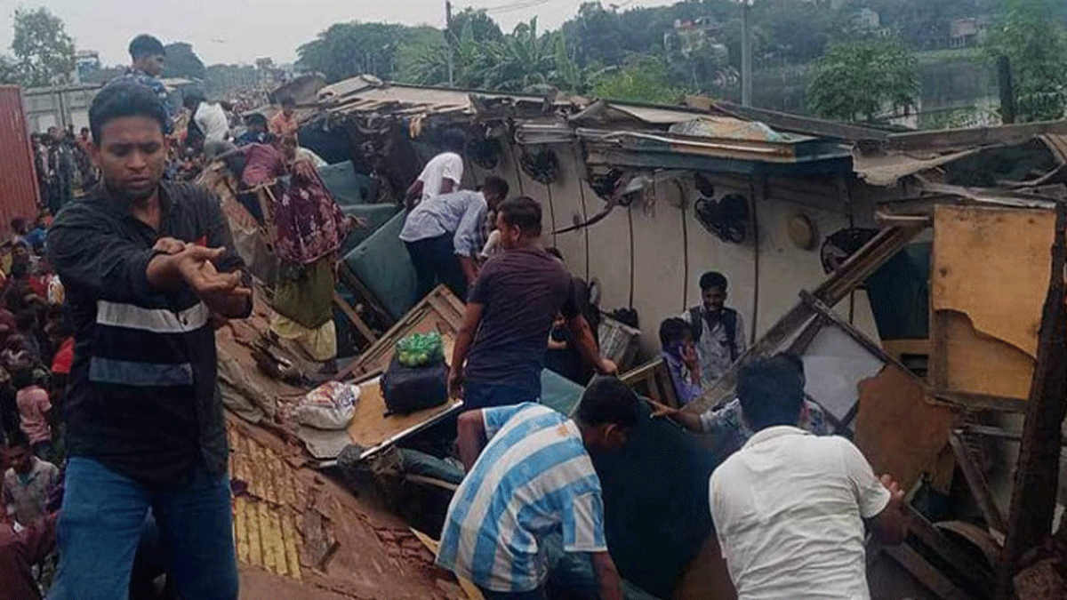 দেশের ইতিহাসের যত বড় বড় ট্রেন দুর্ঘটনা