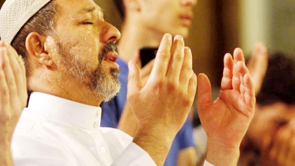 বিশ্বের সব মুসলমানের জন্য যে দোয়া করবেন