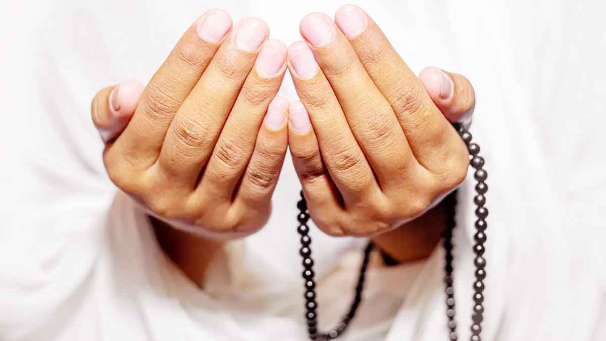 কঠিন মুহূর্তে ধৈর্য ও ঈমানি মৃত্যু লাভের দোয়া