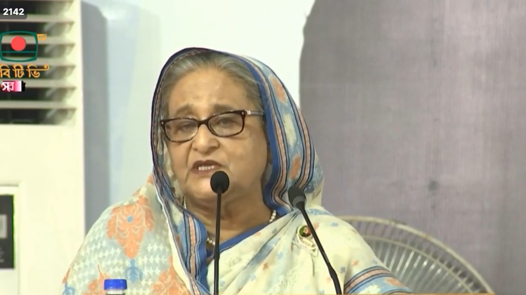 কারও কাছে অনুনয় নয়, নিজ গুণেই নারীদের অধিকার আদায় করতে হবে