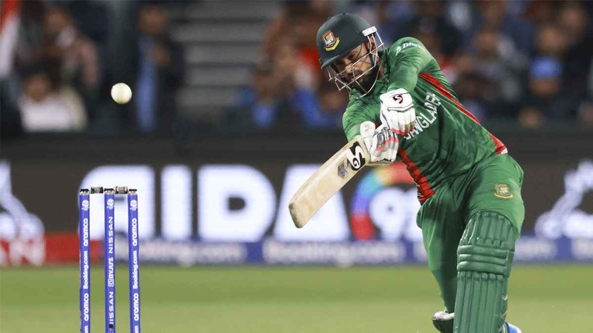 ইংল্যান্ডের বিপক্ষে ক্রিকেটীয় নিয়মে আউট হননি লিটন