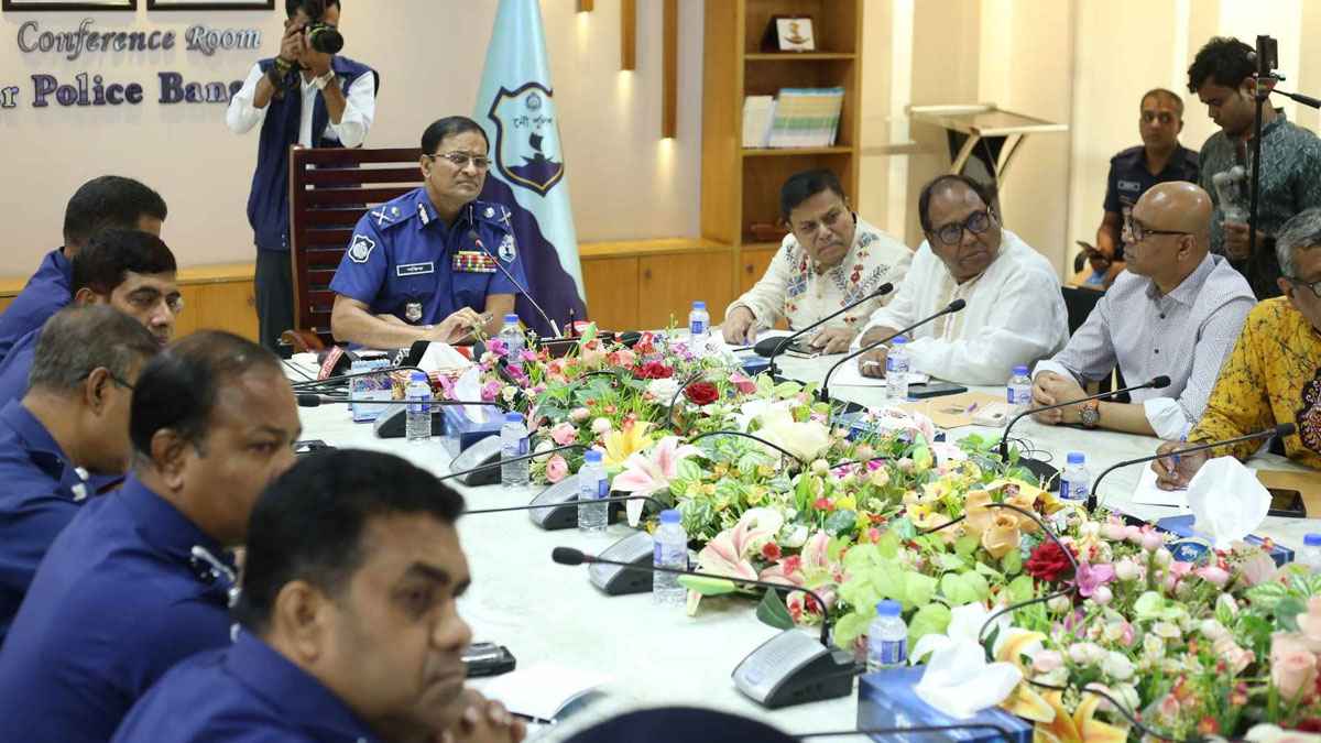 নৌপথে আগে ভয় ছিল এখন অনেকাংশে কমেছে: নৌ পুলিশ প্রধান