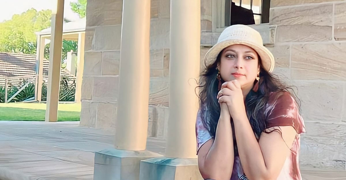 shabnur-cover-2-20230125141142 shabnur-cover-2-20230125141142