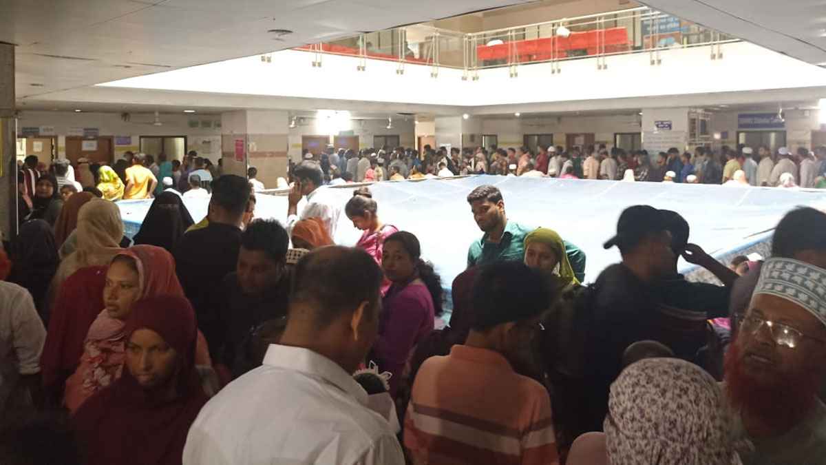 বিএসএমএমইউতে সার্জিক্যাল আইটেম দেওয়া বন্ধ তিন মাস
