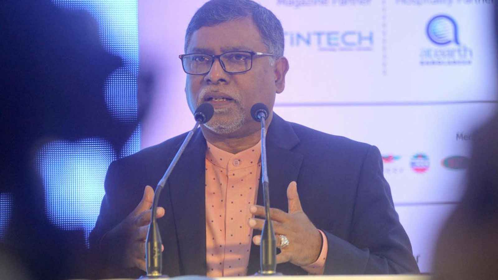 ডেঙ্গু রোগী না কমা উদ্বেগজনক: স্বাস্থ্যমন্ত্রী