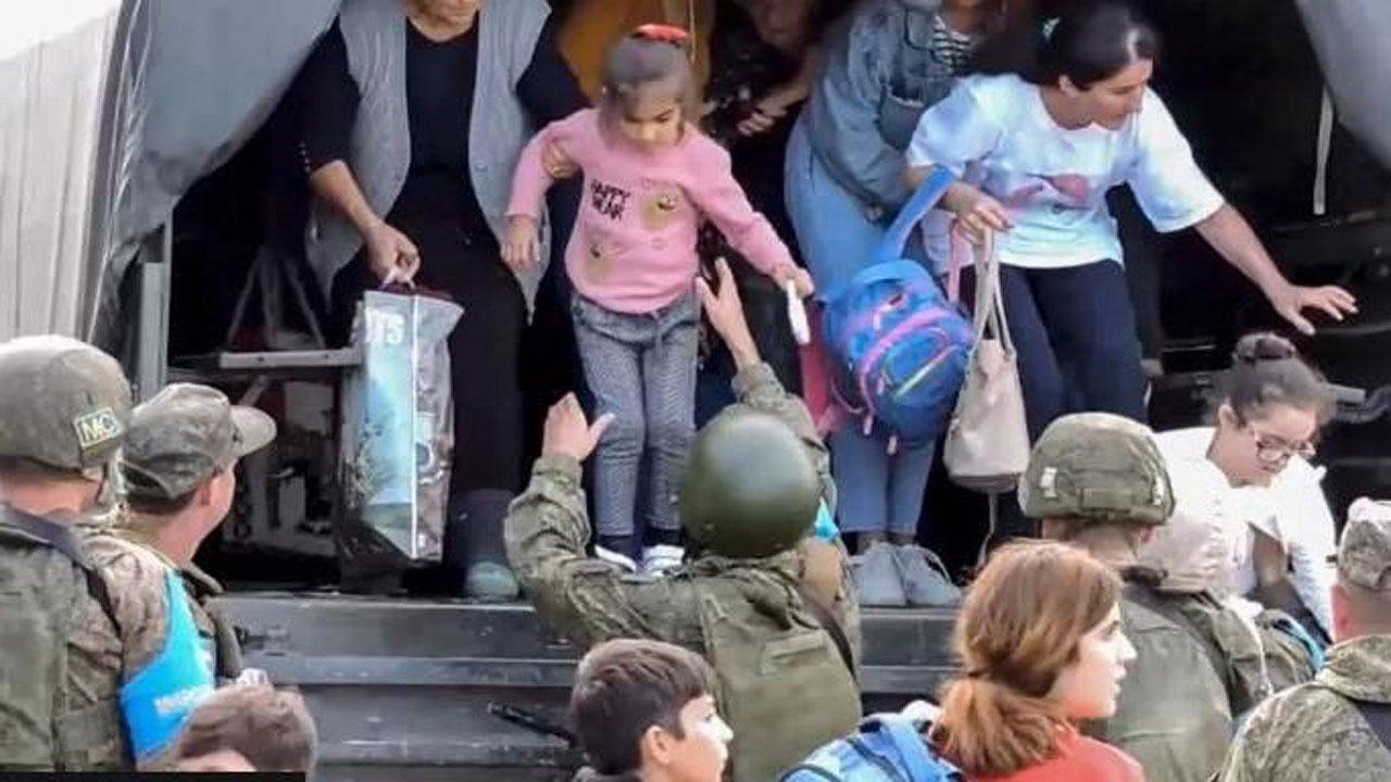 e4aafe30-5830-11ee-9a8f-f18