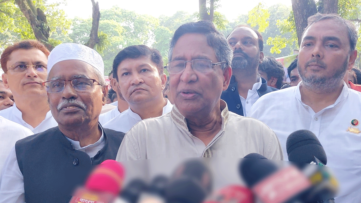 বিদেশিরা কি বলল এটি আমরা গুরুত্ব দেই না: কৃষিমন্ত্রী