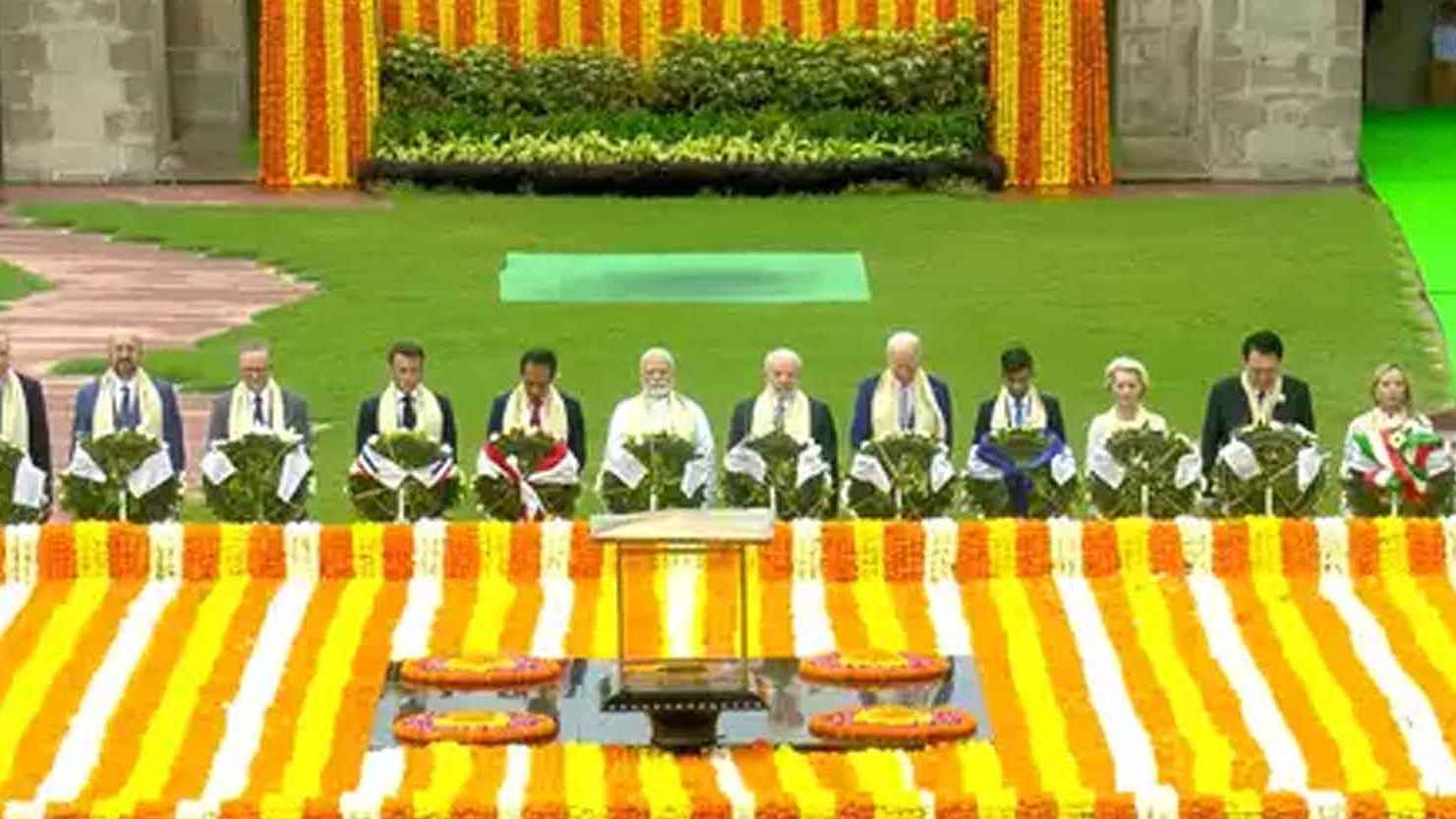 মহাত্মা গান্ধীর সমাধিতে শেখ হাসিনাসহ বিশ্বনেতাদের শ্রদ্ধা