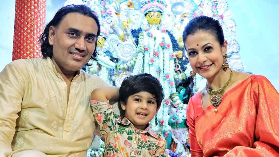 মাকে পর্দায় দেখে কী বলে কোয়েলের ৩ বছরের ছেলে?