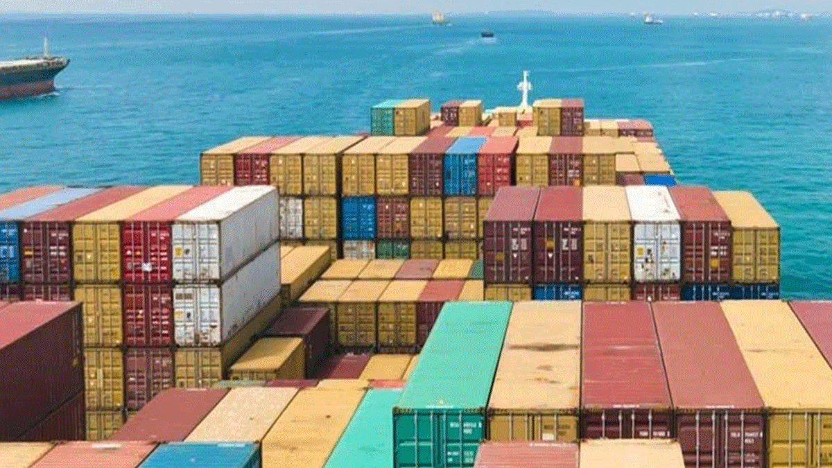 তিনশ কোটি টাকা পাচারে চট্টগ্রামের ১২ সিএন্ডএফ এজেন্ট জড়িত