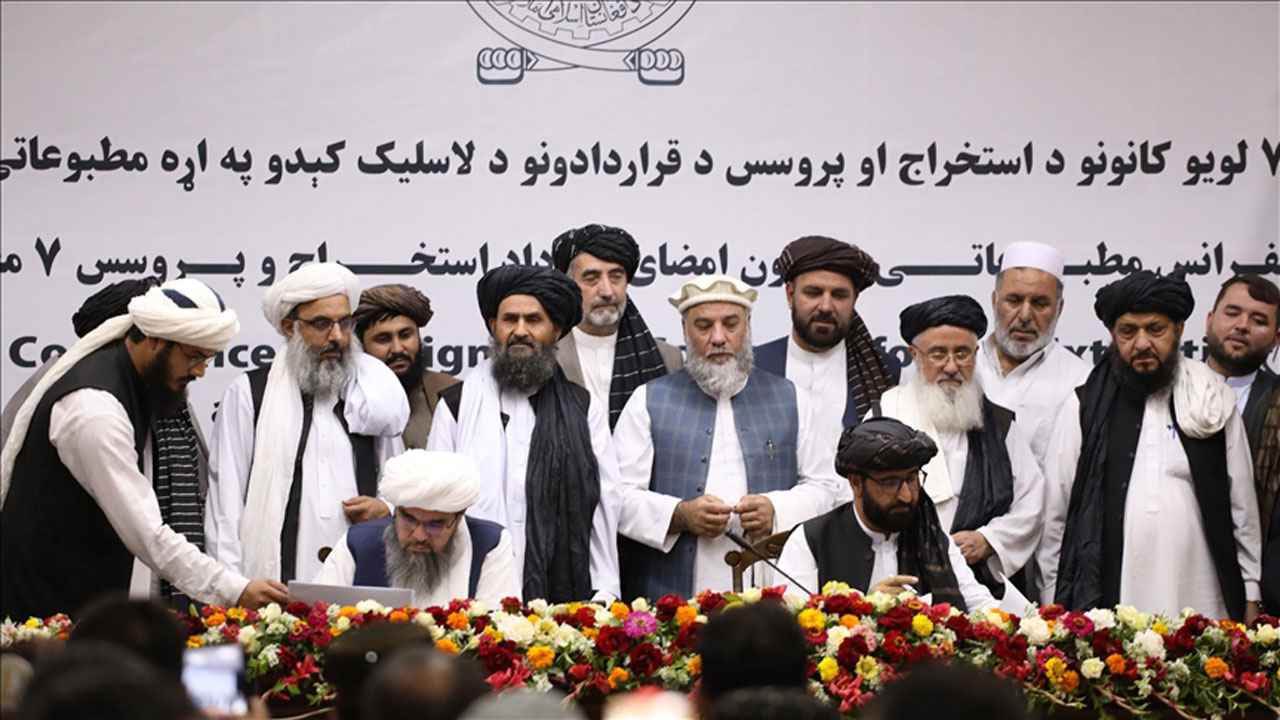 ৬.৫ বিলিয়ন ডলারের খনি চুক্তি স্বাক্ষরের দাবি তালেবানের