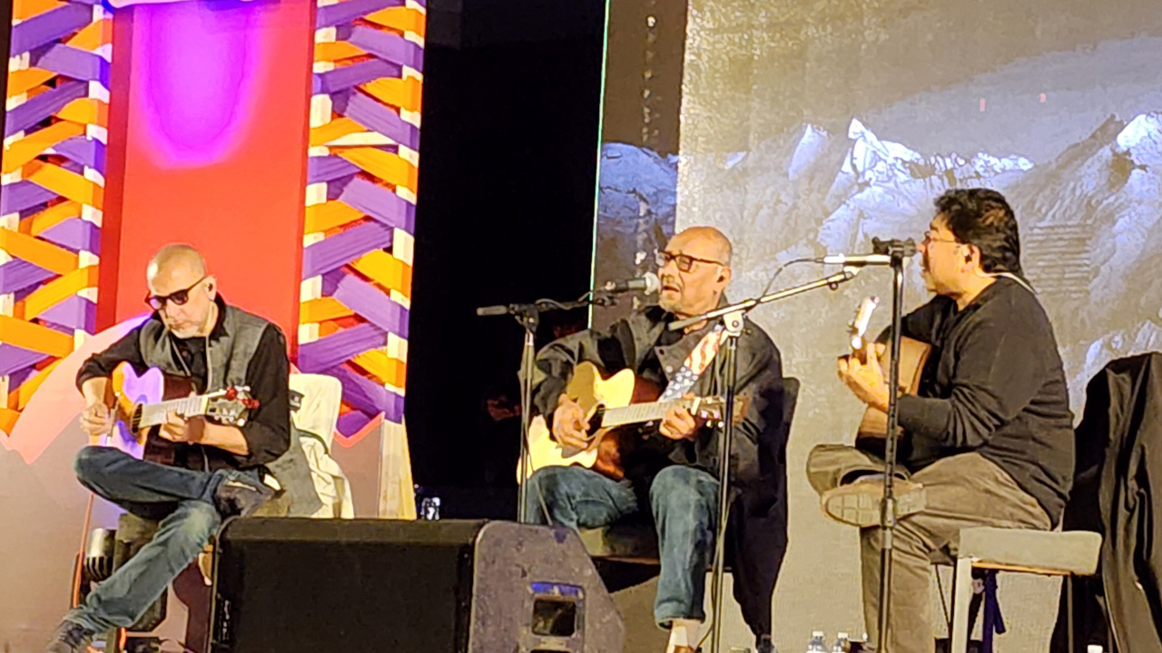 Canada_Anjan_Dutt--01