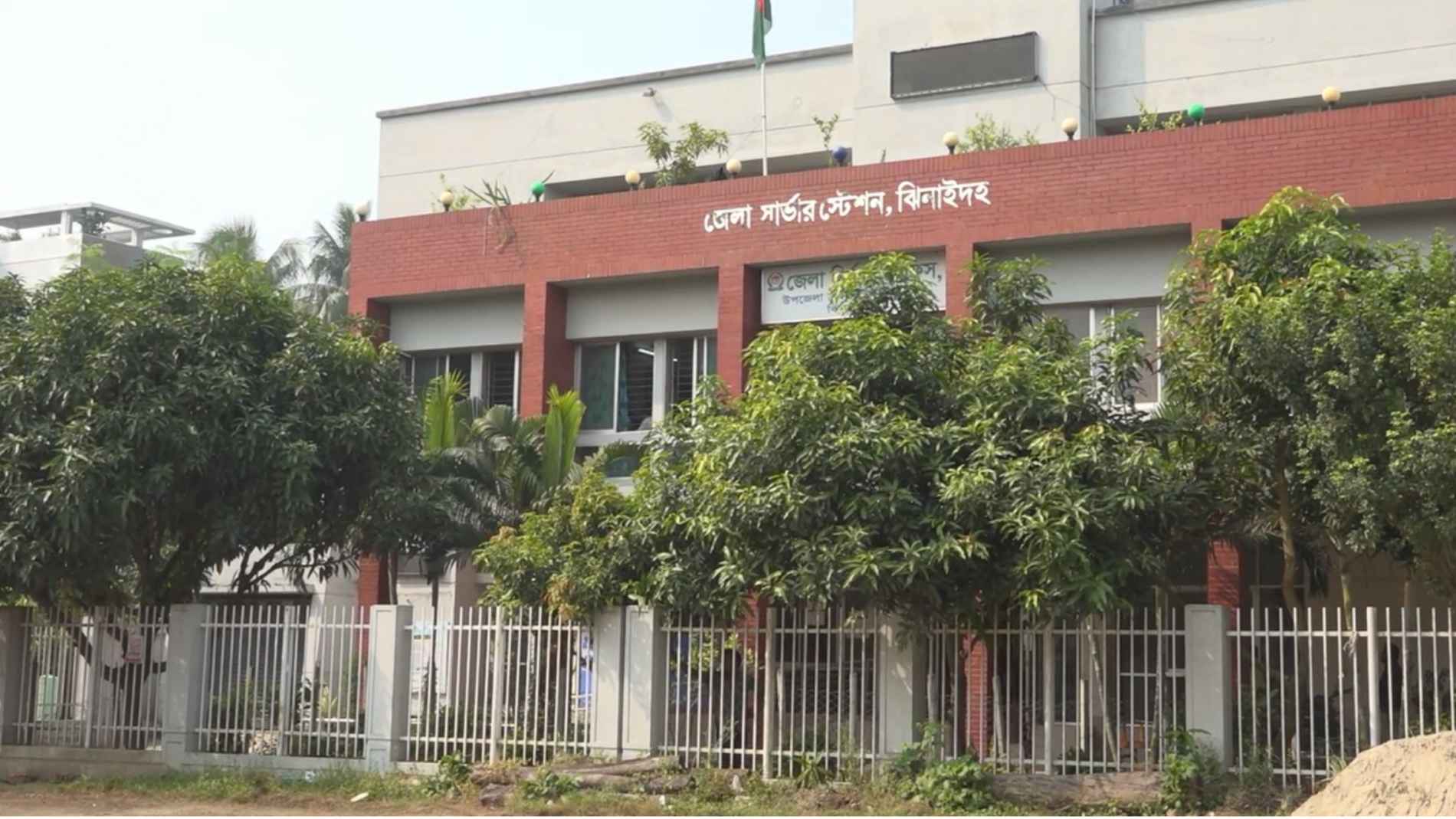 কালীগঞ্জ উপজেলা পরিষদ নির্বাচনে ১৪ প্রার্থীর মনোনয়নপত্র দাখিল