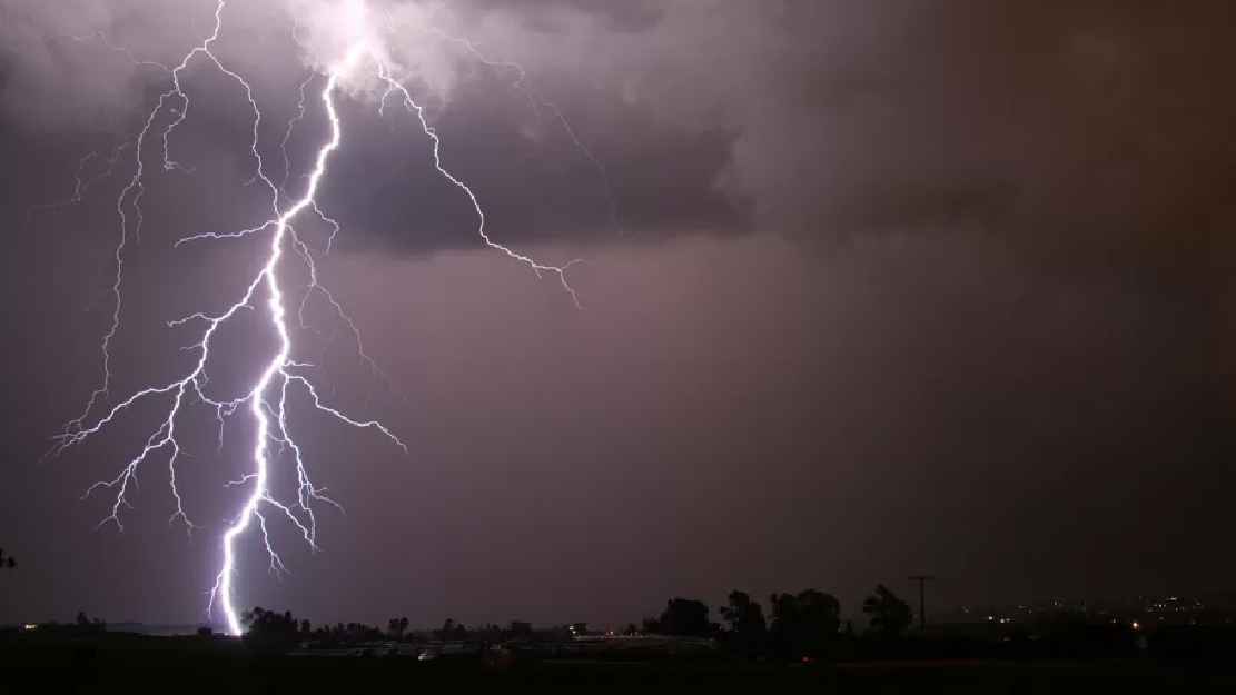 সুনামগঞ্জের হাওরে বজ্রপাতে দুই কৃষকের মৃত্যু