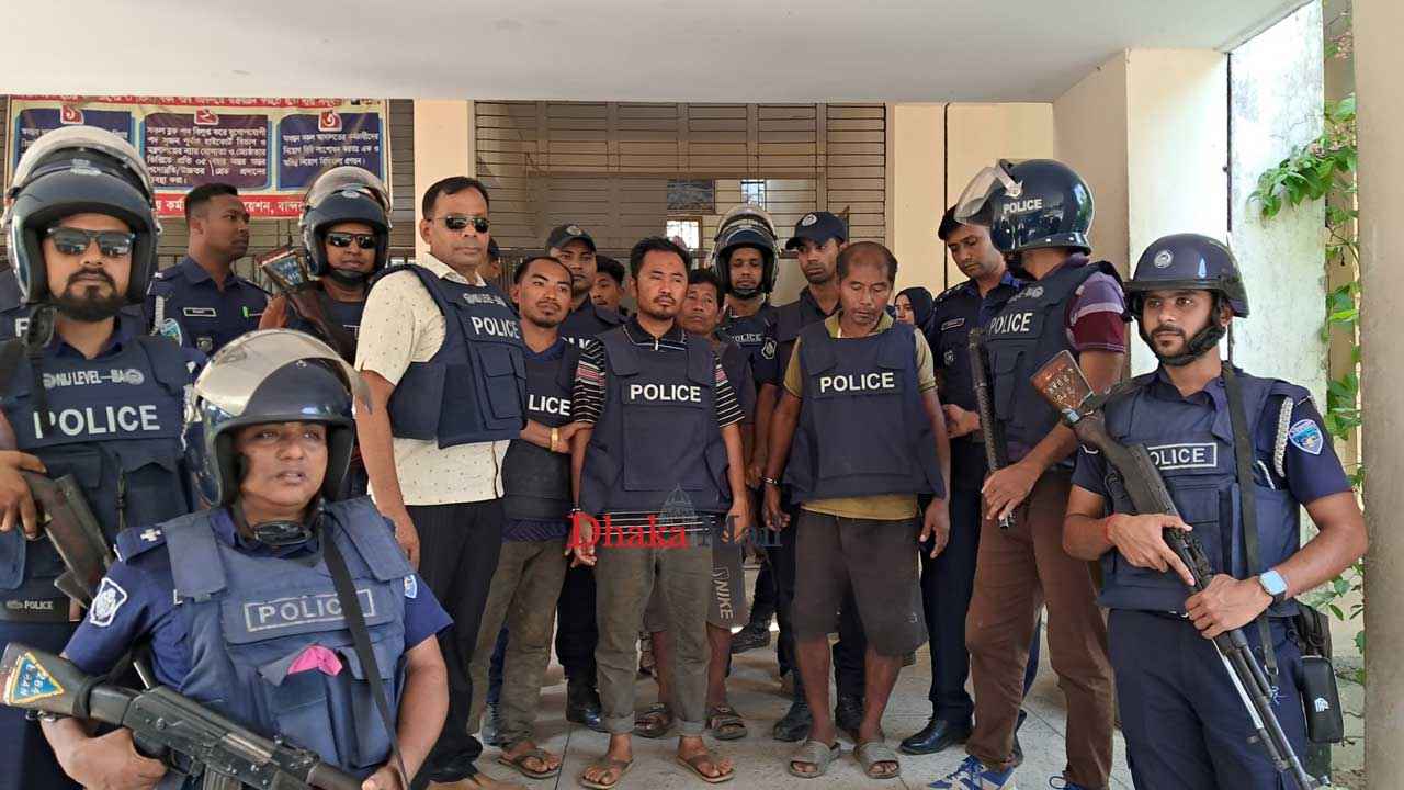 রুমায় অস্ত্র লুটের ঘটনায় নারীসহ ৭ জন কারাগারে