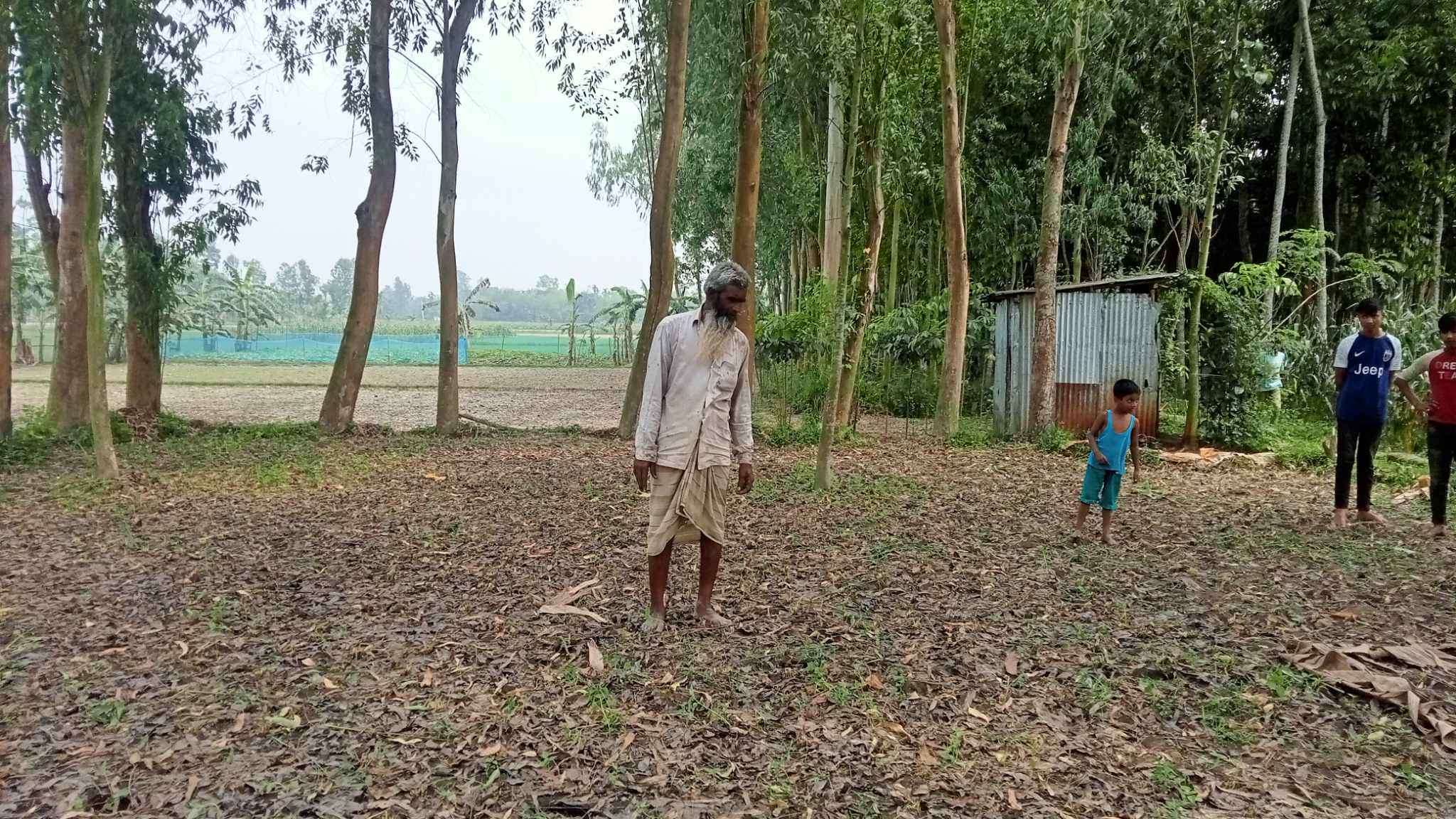 কৃষকের স্বপ্নের খেত কেটে নিল প্রতিপক্ষ