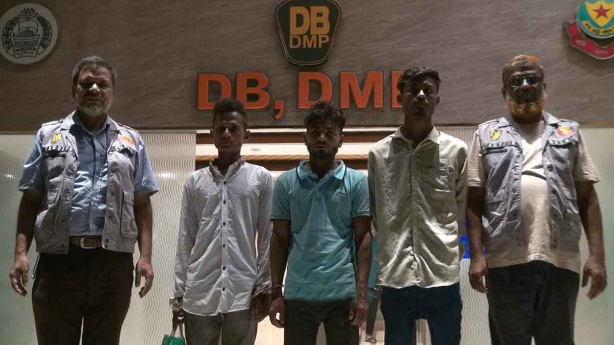 পল্লবীতে পূর্ব শত্রুতার জেরেই যুবককে হত্যা, এখনও অধরা দুই আসামি