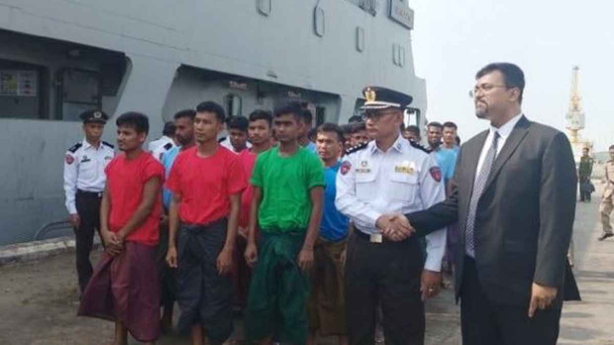 মিয়ানমারের কারাগার থেকে দেশে ফিরলেন ১৭৩ বাংলাদেশি