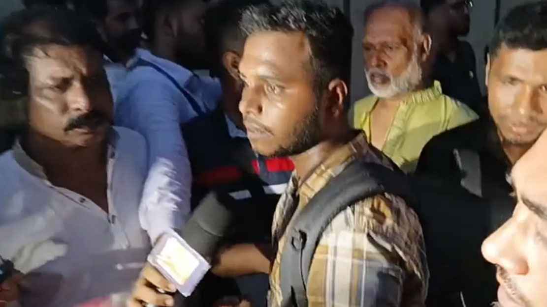 এফডিসিতে সাংবাদিকদের ওপর হামলা 