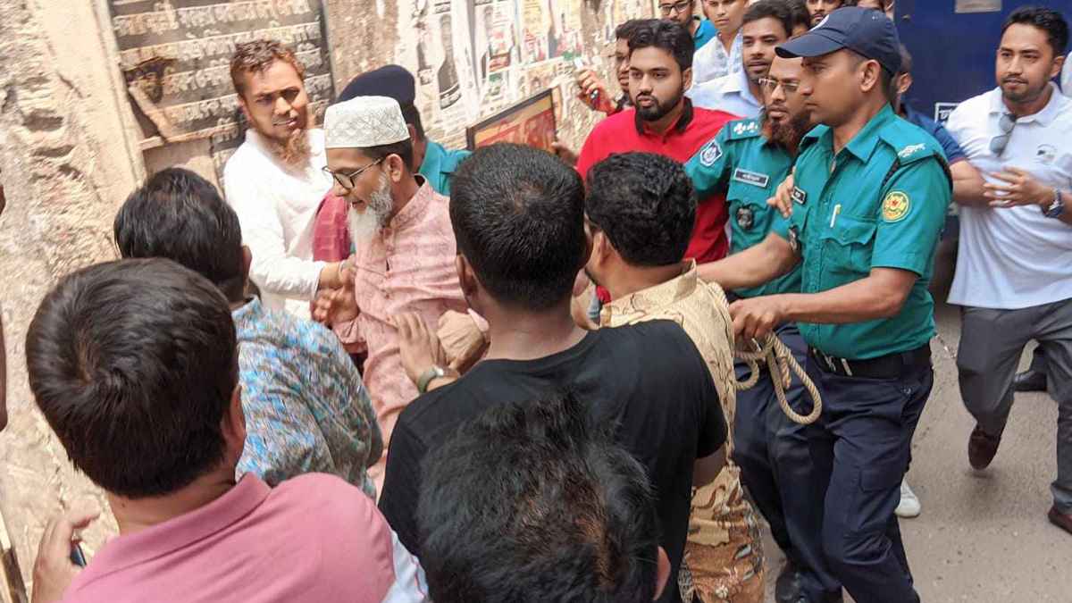 আত্মসমর্পণের পর কারাগারে বিএনপি নেতা হাবিব